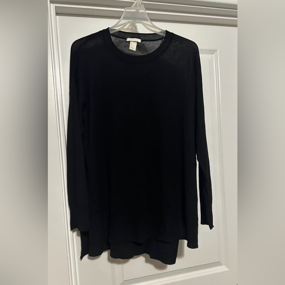 Woman’s Black Long Sleeve Top w/ side Slits